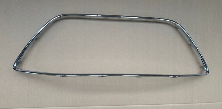 фото №11, Рамка хромированная бампера ford c-max grand c-max