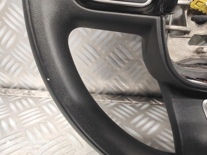 фото №8, Руль обычная многофункциональная citroen c3 iii 98164325zd