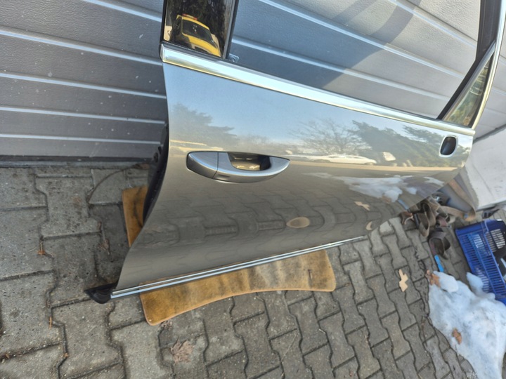 фото №7, Vw touareg ii 7p 2010 - дверь передние правые стекло замок планка kpl. lm7w