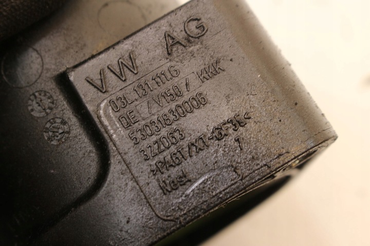 фото №4, Труба штуцер турбины 03l131111g vw touran ii 2013r. 2.0 tdi