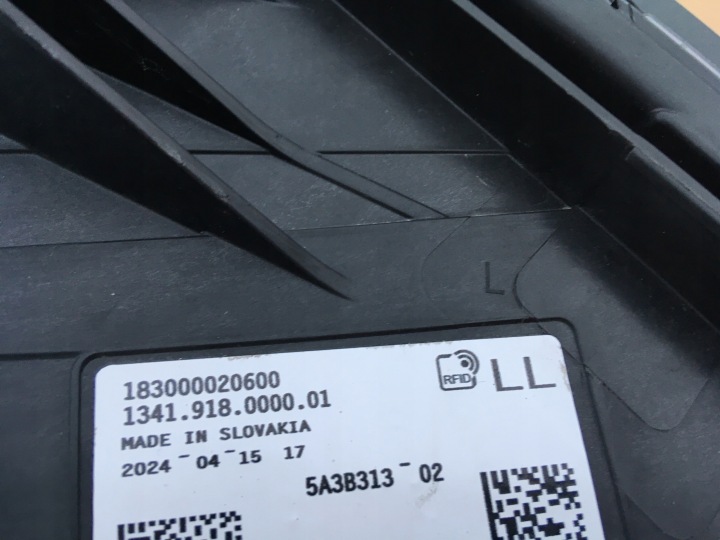 фото №12, Bmw 4 g22 g26 led рестайлинг lci фара чёрный тень капот m4 g82 g83 m3 g80 g81