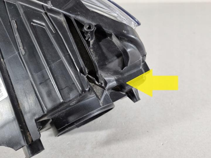 фото №11, Toyota proace фара лампа правая перед передняя