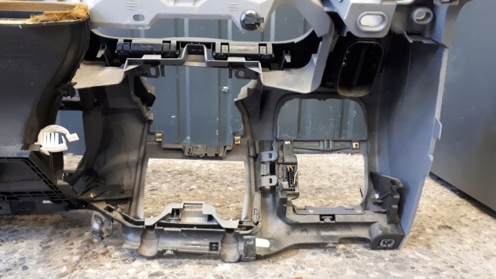 фото №11, 7700839268 торпедо капот консоль renault megane i