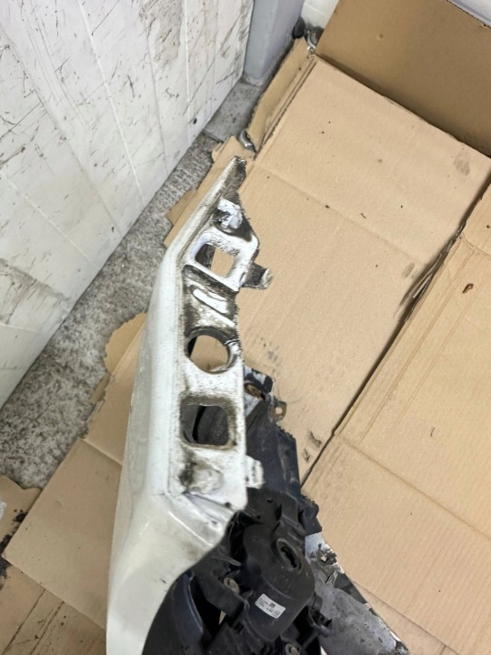 фото №12, Бампер перед передний bmw 1 f20 f21 lci рестайлинг a300 альпийский белый