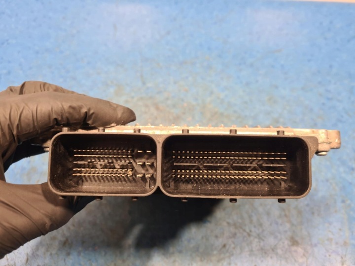 фото №6, Mercedes w203 рестайлинг 3.2 cdi блок управления двигателем (ecu) a6421509179