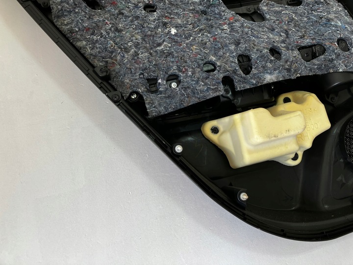 фото №14, Chr c-hr оббивка боковина двері праві зад чорний