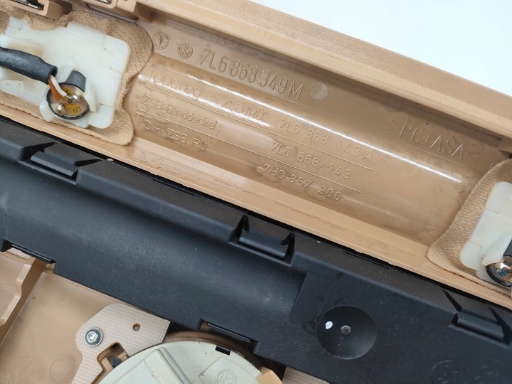 фото №8, Лампа освітлення стеля 7l6959613a touareg 7l6 7l6868349p