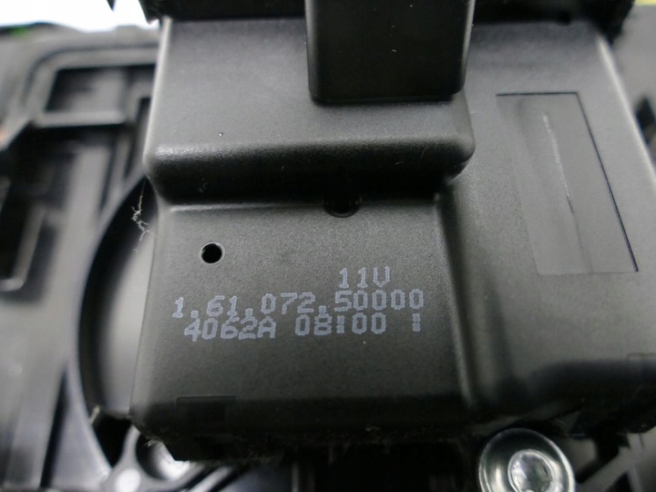 фото №12, Mercedes w211 универсал выключатель аварийных панель