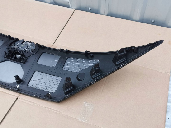 фото №11, Nissan ariya 22- решётка радиатора решётка значок перед 62310- 5mp0a