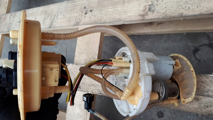 фото №7, A4 b9 8w помпа пального 2.0 tdi 8w0919088k a5 8w