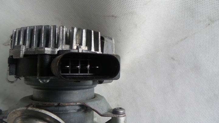 фото №7, Audi q7 zasobnik давления e-tron 4m1614307c клапан давления q8 a8