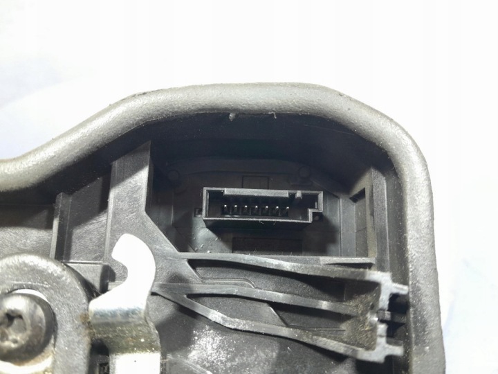 фото №5, Bmw 1 e87 замок дверь перед передний левое 7 pin eu 7167077