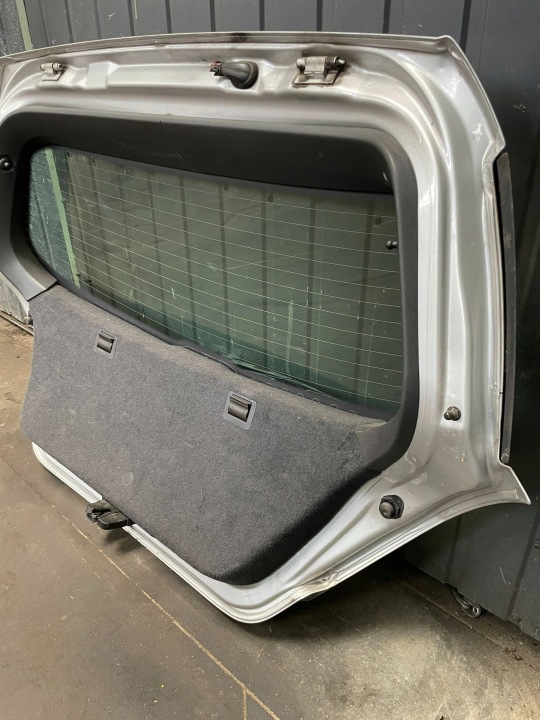 фото №9, Opel astra h hb 04-12 крышка багажника комплектная z157