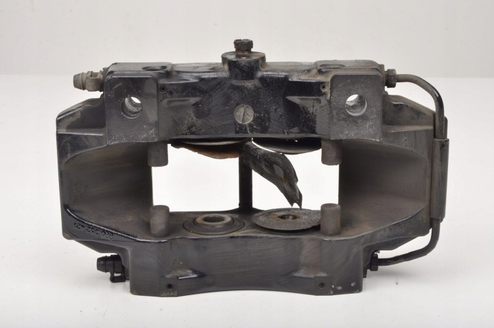 фото №9, Porsche 911 996 суппорт тормозной зад заднее brembo 996352421