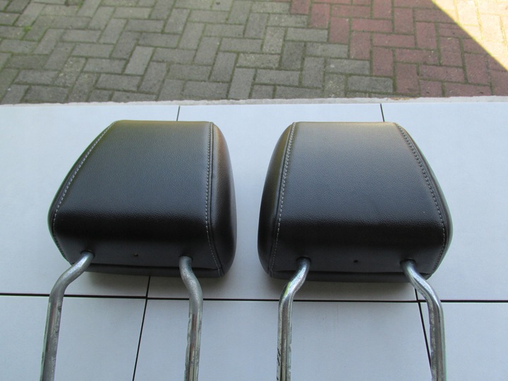 фото №11, Підголівник перед біла нитка шкіра focus mk3 2013