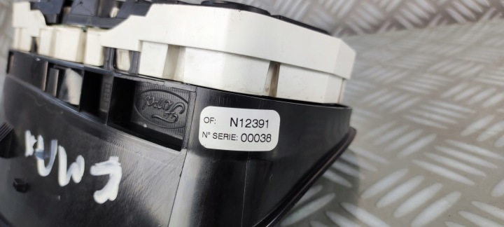 фото №9, 8v4t-10849-gf панель приладів focus mk2 ii рестайлінг c-max mk1 fl kuga 1,6 tdci