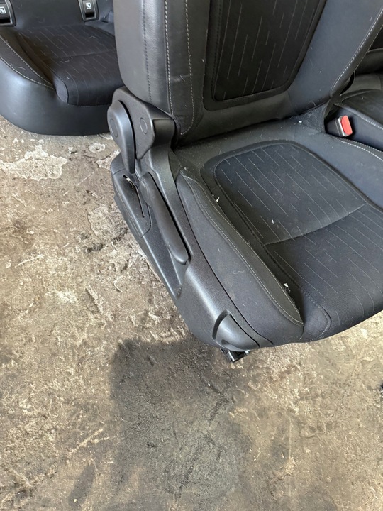 фото №7, Сиденье сиденья диван обшивки renault megane iv комплект