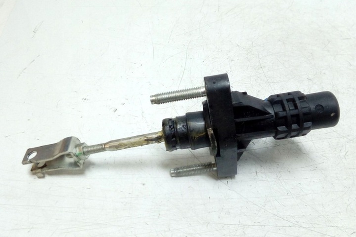 фото №1, Цилиндр сцепления toyota avensis _t25_ 0310701 2.23l дизель 2007