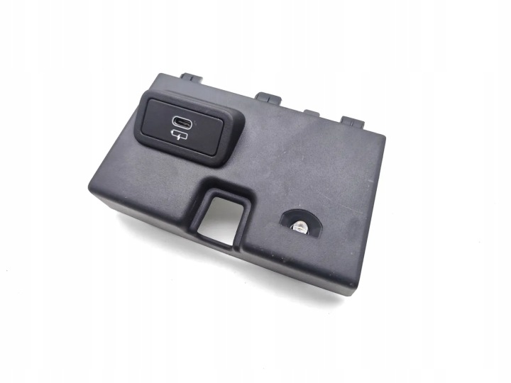 фото №9, Bmw i4 гнездо / соединитель usb 2024 купе 4/5dr 6807232 106038803c 22-24