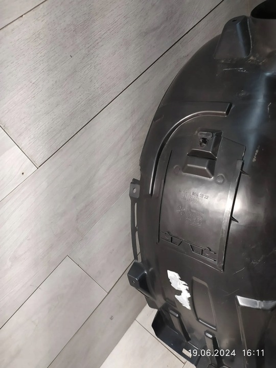 фото №10, 8921. mercedes w176 w246 подкрылок левый перед a2466900200