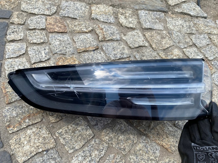 фото №11, Porsche cayenne iii 9y лампа правая левая зад 9y0945096n 9y0945095n оригинал