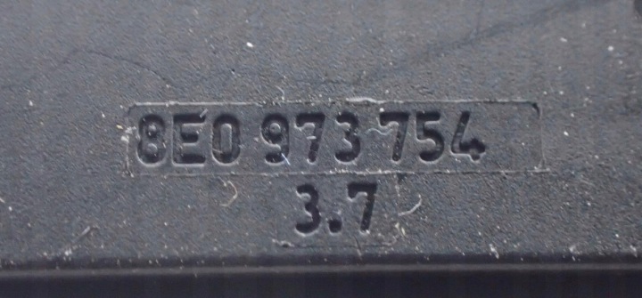 фото №6, Роз'єм штекер з'єднувач audi vw 8e0973754