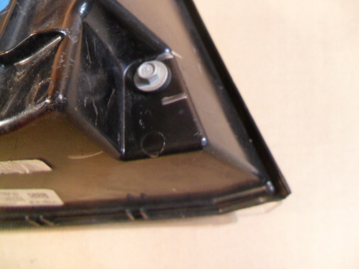 фото №14, Tesla модель лампа права зад задня w крило європа