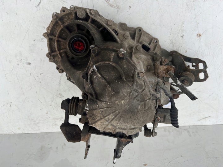 фото №10, Toyota yaris ii auris 1.4 d4d кпп кпп / коробка передач 5 кпп / коробка передач
