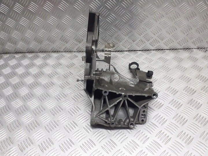 фото №7, Лапи кріплення насоса вприскувальної fiat croma ii 1.9