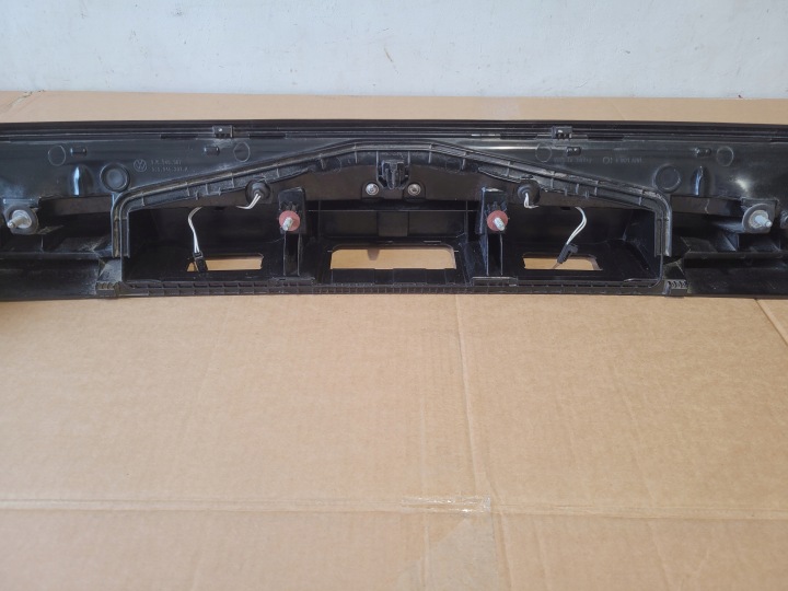 фото №7, Фара задняя led накладка vw passat b9 3j0945307 3j0945307a