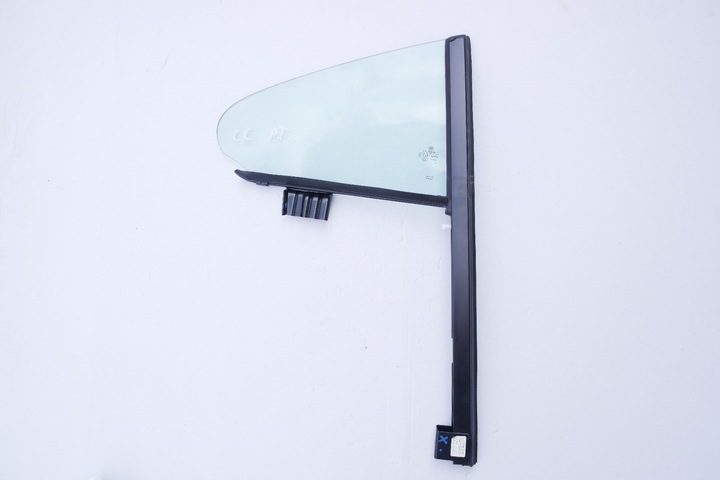 фото №1, Vw cc рестайлінг скло двері права задня 3c8845216