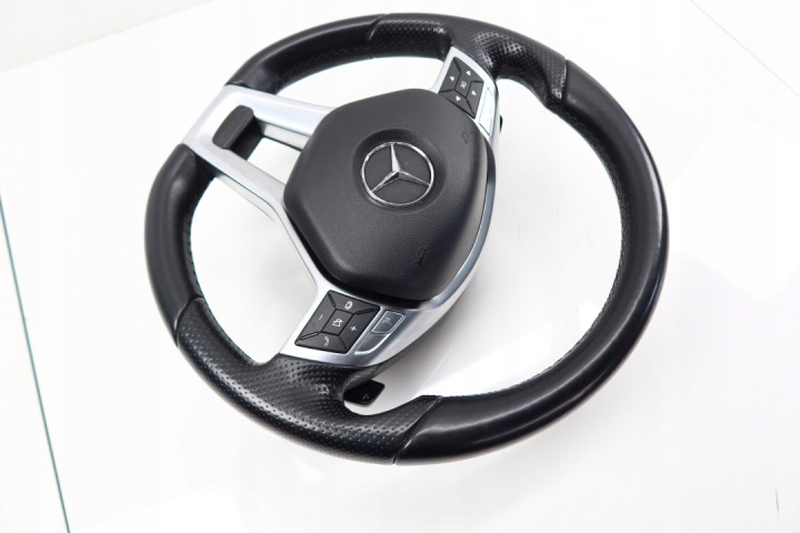 фото №9, Mercedes w204 руль рестайлинг amg w176 подушка лепестки w207 1724604203
