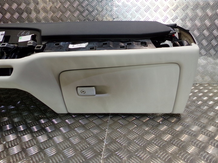 фото №6, Bmw x5 g05 x6 g06 g07 f95 панель раздаточная консоль кожа elfenbein белый