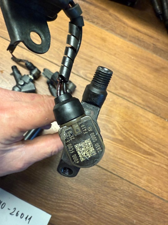 фото №5, Инжектор 23670-26011 denso 2.2 toyota lexus 177km