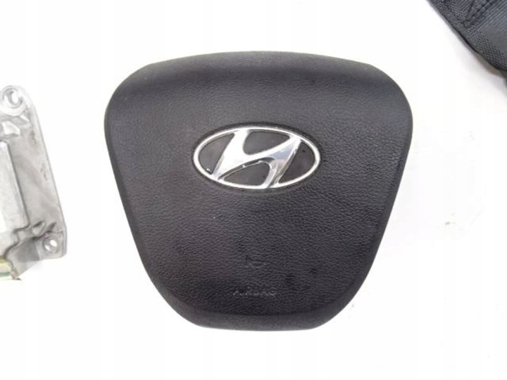 фото №6, Подушки ремни kpl. hyundai i20 08-12 r.