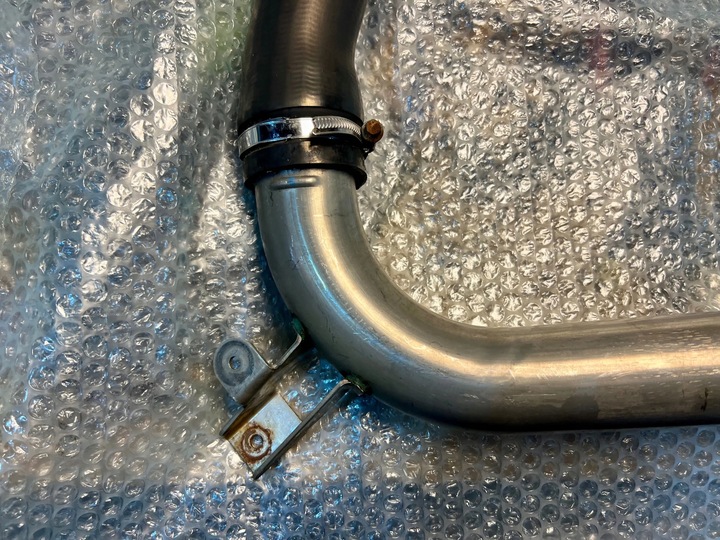 фото №6, Vectra c signum 3.0cdti труба шланг интеркулер воздуховод