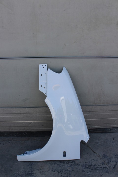 фото №1, Крыло левый правые vw caddy lb9a год 04-10 идеальный