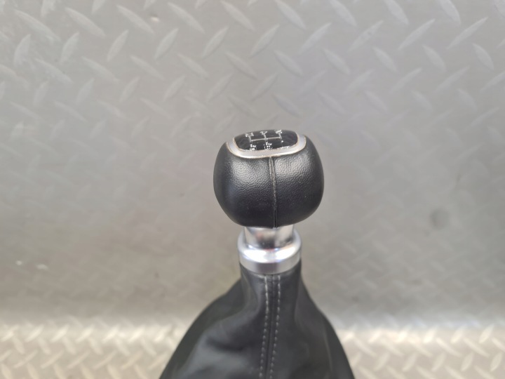 фото №9, Домкрат выборщик ручка чехол hyundai i10 iii 43700k7120