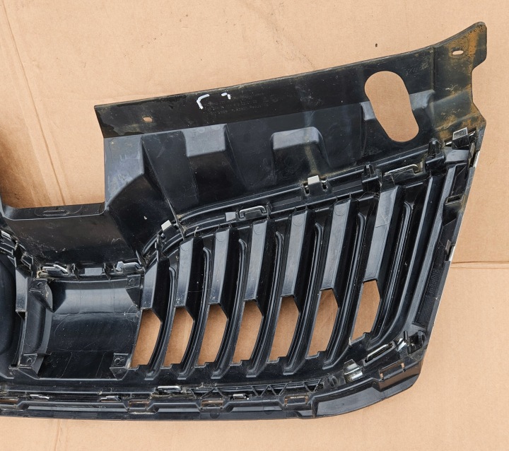 фото №8, Skoda octavia iv 4 рестайлинг 24-26 решётка радиатора решётка 5e3853653c