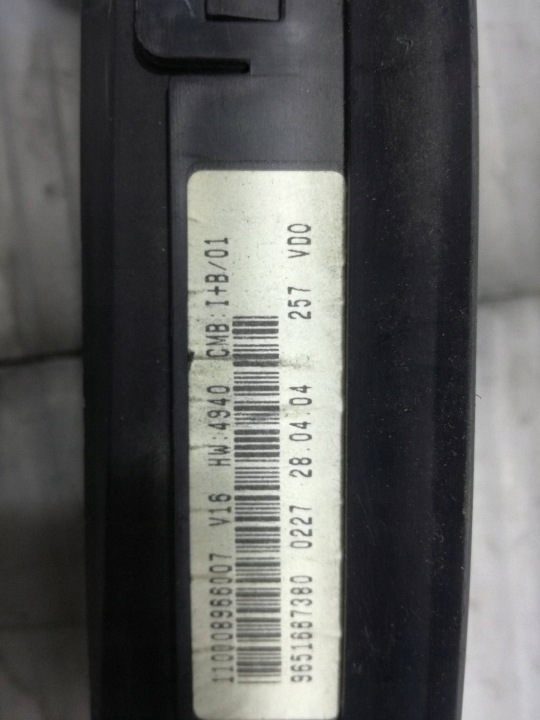 фото №7, Citroen xsara picasso 1999 1997cm3 спідометр  88311351