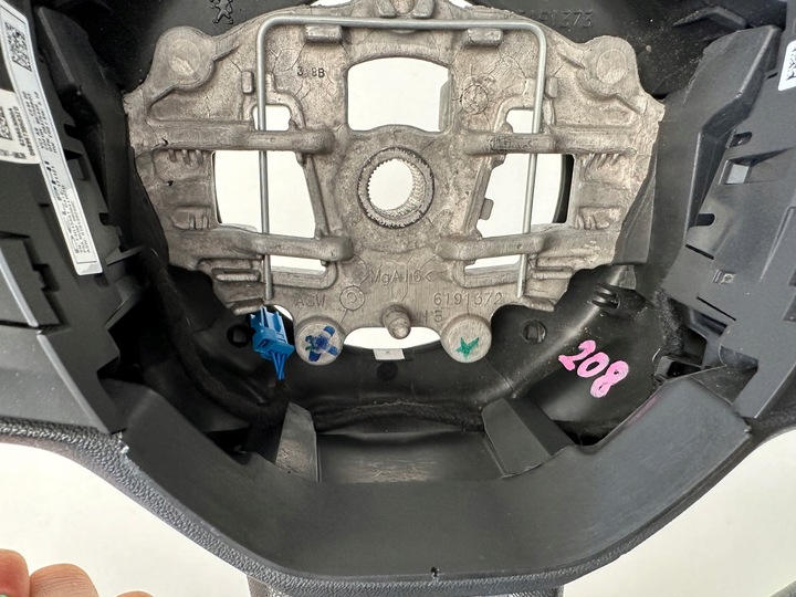 фото №8, Руль peugeot 208 i мультифункция переключатели управление 98084115zd