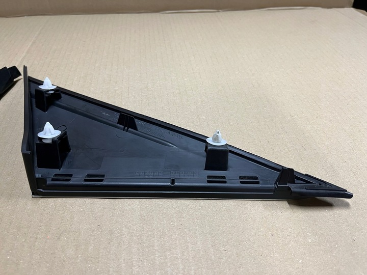 фото №16, Ford focus mk3 треугольник защита крыльев левый/правый