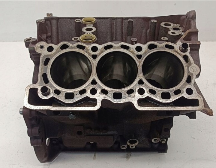фото №7, Блок  двигуна citroen c5 x7 iii 3.0 hdi v6 9u3q-6015-cc dt20c