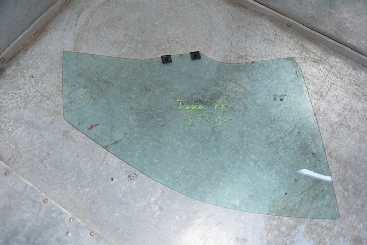 фото №1, Dacia spring стекло дверь правый перед