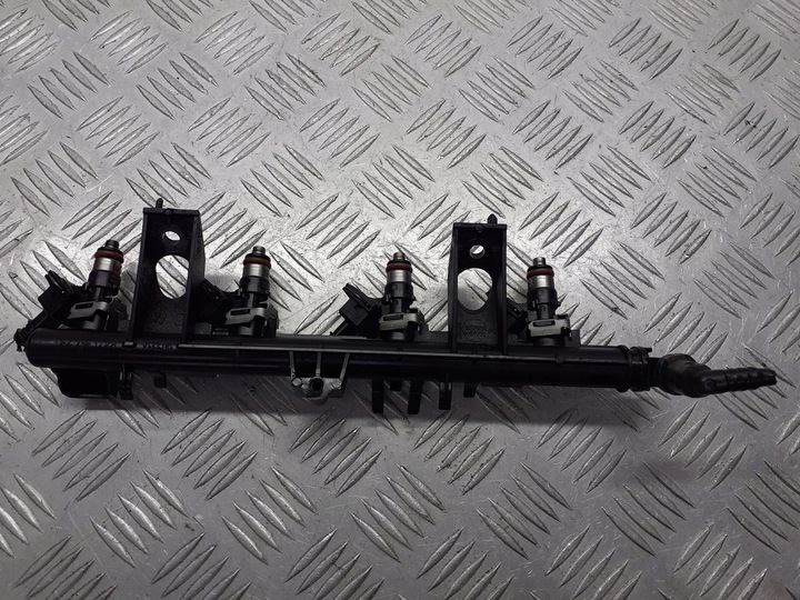 фото №3, Планка вприскувальний renault clio iii 8200367230