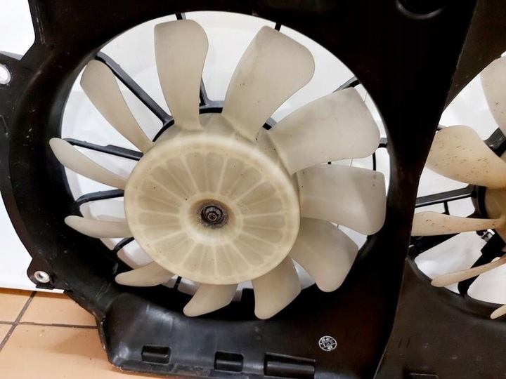 фото №3, Lexus is ii 2.2 d вентилятор радіатор корпус