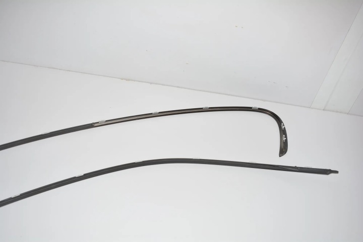 фото №9, Комплект накладка внешних bmw 1 e81 7164952 2.0l 105kw 2008 - 11681989
