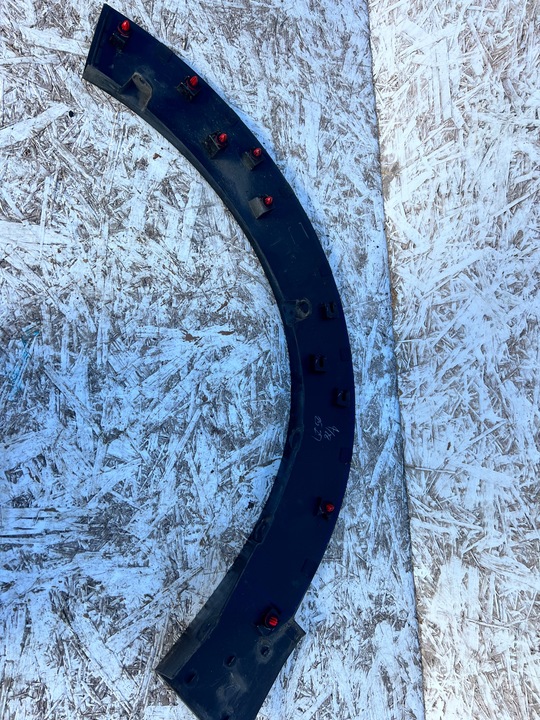 фото №10, Планка накладка крыльев правый перед mazda cx30