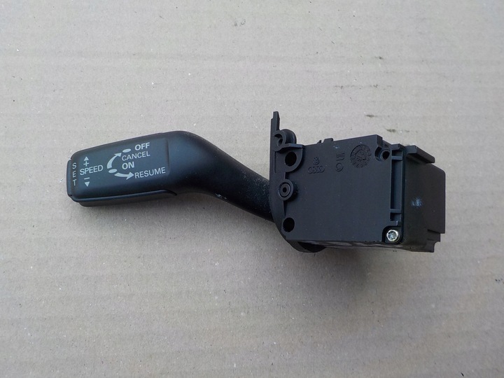 фото №1, Рулевой/подрулевой круиз-контроля audi a4 b7 4e0953521