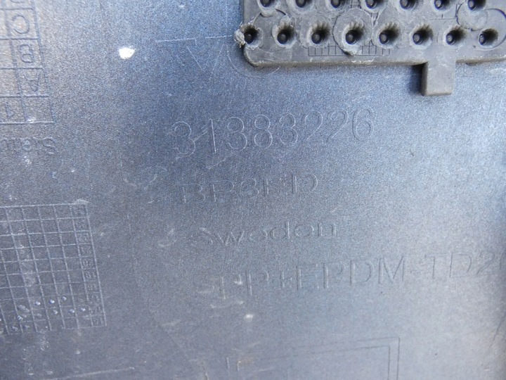 фото №7, Бампер, решітка радіатора, решітка volvo v-90 cross country